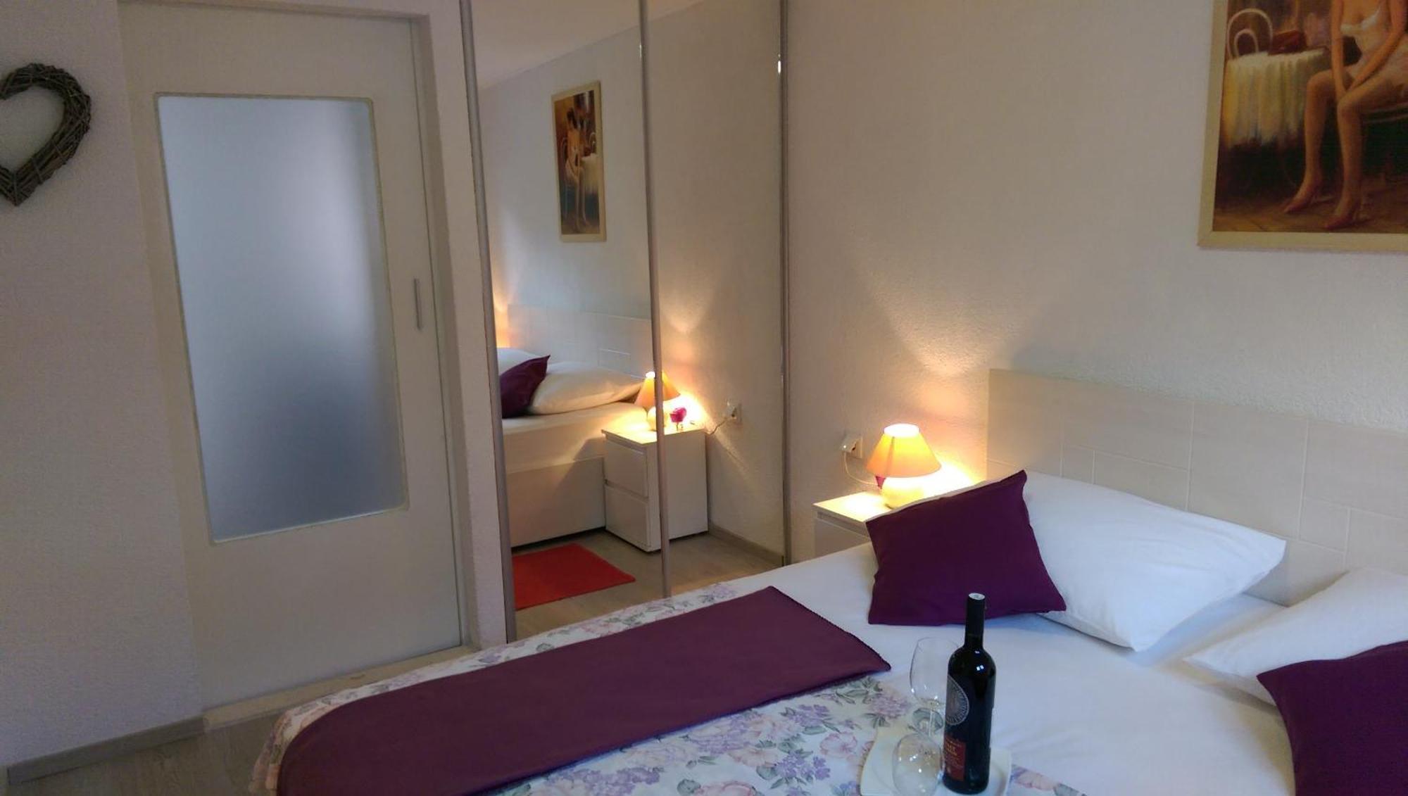 Apartments Paola Trogir Habitación foto