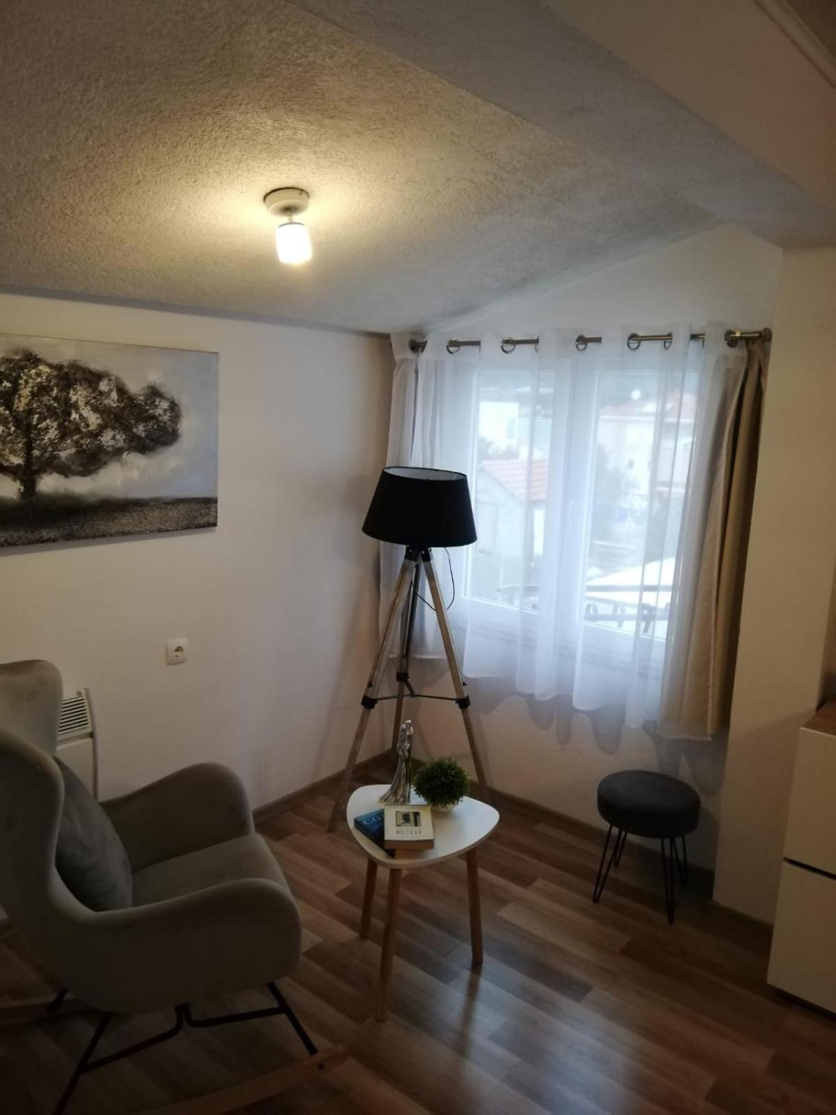 Apartments Paola Trogir Habitación foto